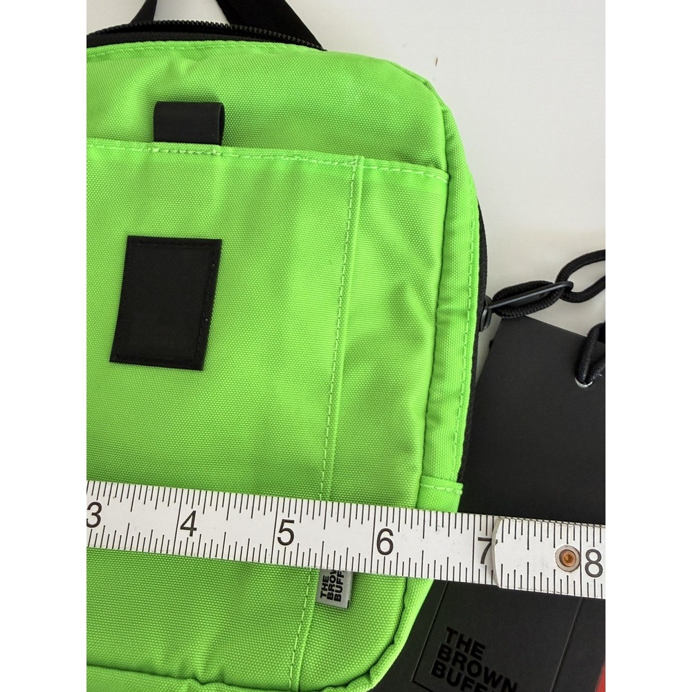 New The Brown Buffalo Conceal Sling Lime Green STORMPROOF Nylon Crossbody Sample - Picture 8 of 13